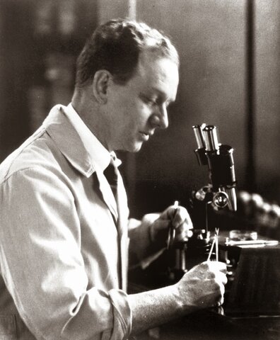 RETROVIRUS-Francis Peyton Rous