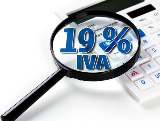 Se firma una reforma tributaria, que incrementó el IVA del 16% al 19%