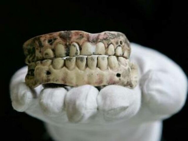 Porcelana en prótesis dentales