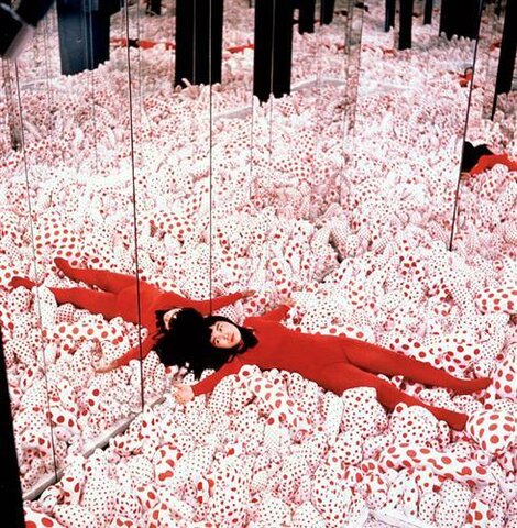 Yayoi Kusama's "Infinity Mirror Room"