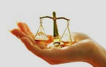 Se reconoce como garantía fundamental la protección de datos personales