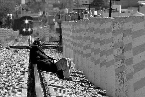 Instalan las vallas de Ferrosur