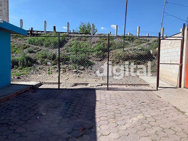 Colocan reja en paso hacia el albergue