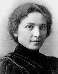 Reglas del baloncesto femenino por Senda Berenson