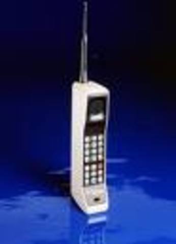 el primer telefono inhalambrico