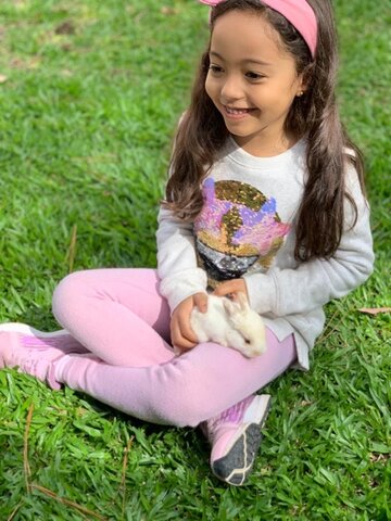 Conhecí um coelhinho