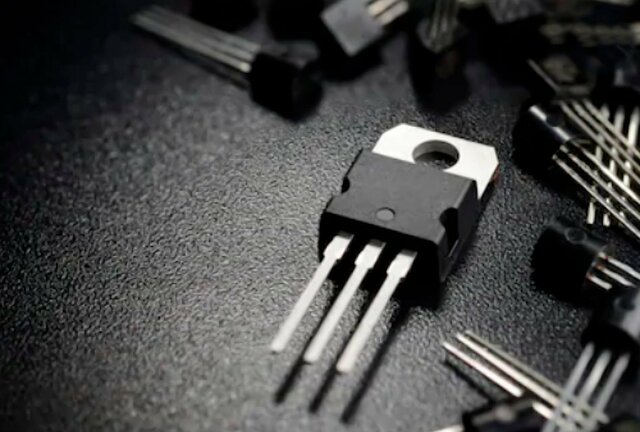 SURGIMIENTO DEL TRANSISTOR