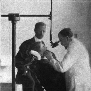 Microscopio quirúrgico dental