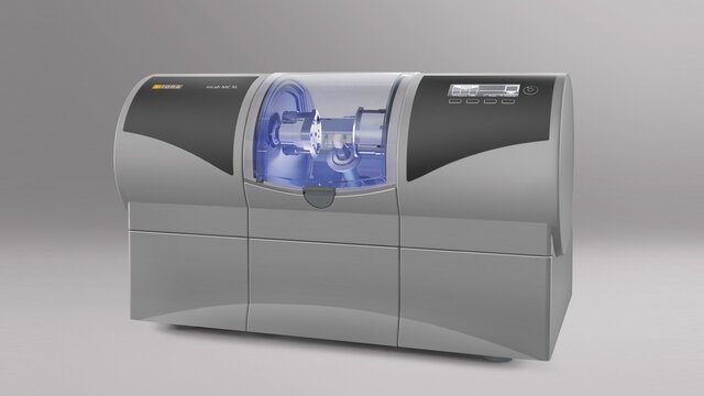 Desarrollo del sistema CAD/CAM Cerec inLab MC XL