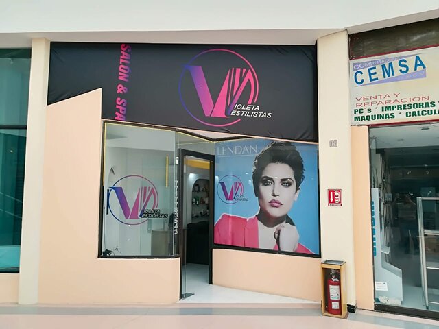 Celebrando logros de los que amamos