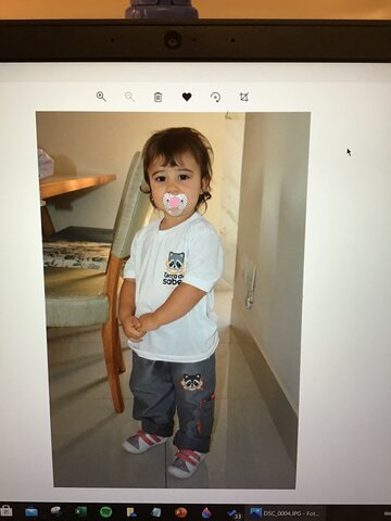 Primeiro dia de aula na sala de casa