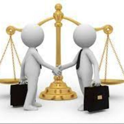 Timeline: Antecedentes Históricos del Derecho Mercantil