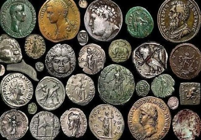 Introducción de la moneda