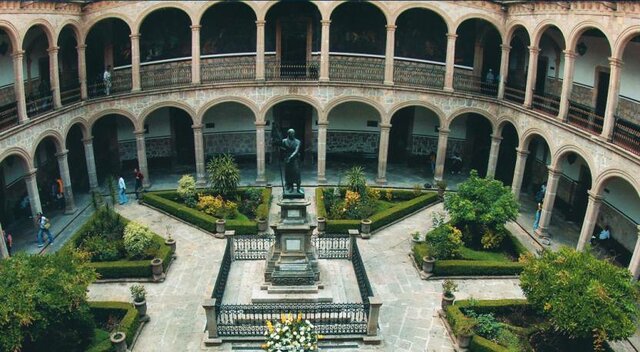 La Universidad Michoacana de San Nicolás de Hidalgo