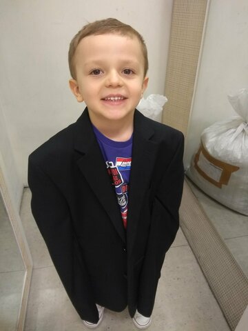 Eu vestido de Poderoso Chefinho