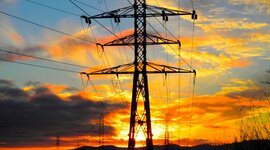 Timeline: Personajes Importantes en la Historia de la Electricidad