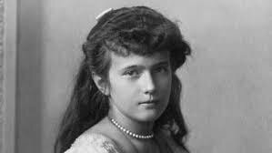 Muere Anastasia y la Familia Romanov