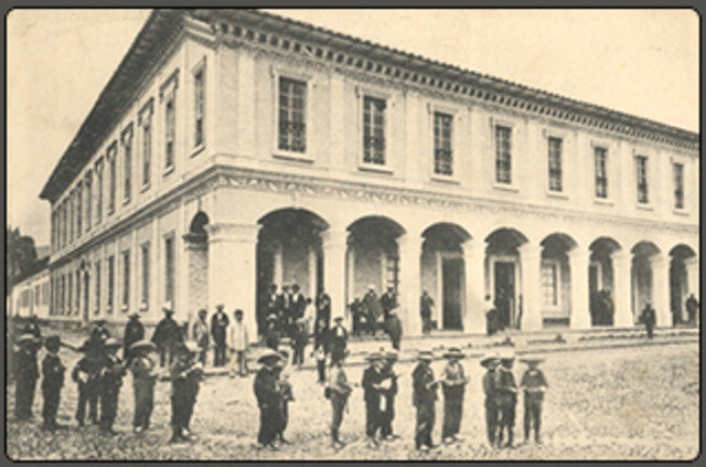 Instituto Federal de Capacitación del Magisterio.