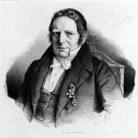 Cunhado o termo "Protozoário"