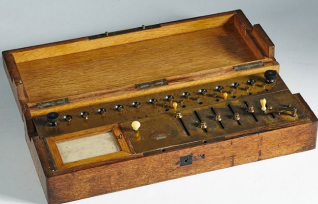 Calculadora de Charles Xavier