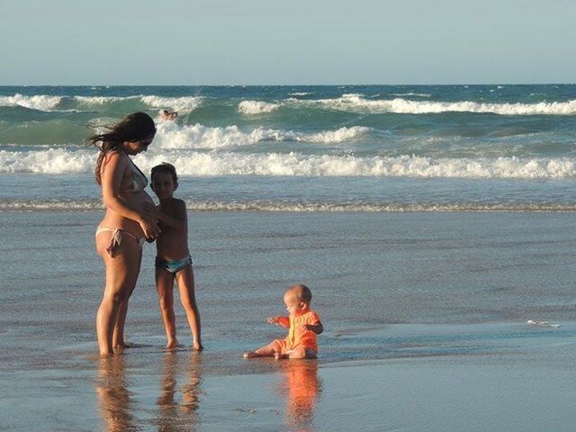 E veio a minha irmãnzinha Alice...