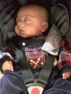 Romeo saindo da maternidade