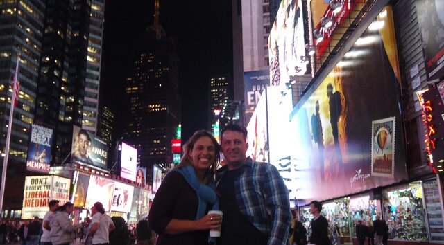 Minha mãe viajou de férias para Nova Iorque, conheceu o meu pai e começaram a namorar