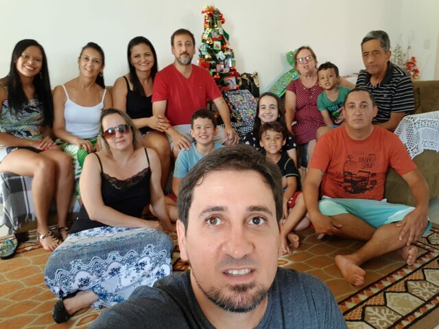 Adoramos  Ficar em Familia