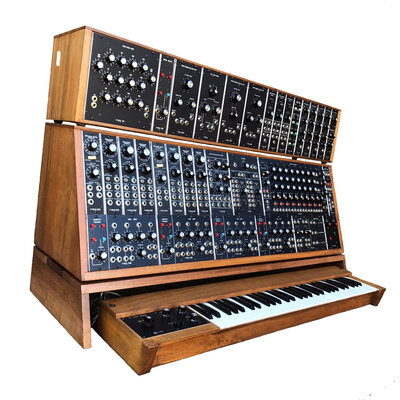 Timeline: EL SINTETIZADOR