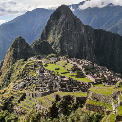 Timeline: Periodificación del Perú prehispánico