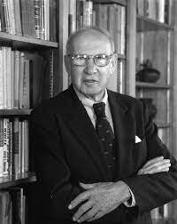 Peter Ferdinand Drucker (1909 – 2005)