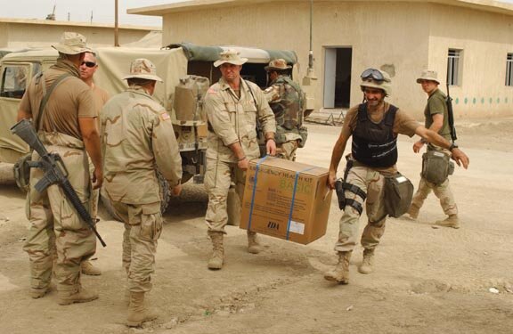 Militares norteamericanos dan fuerza a la logistica