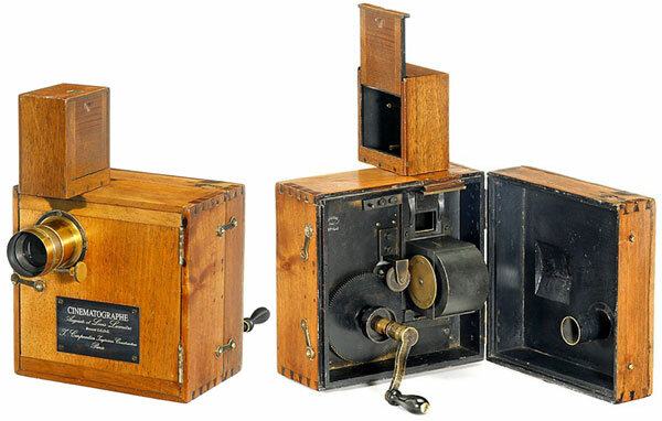 Los Lumière inventan el cinematógrafo.