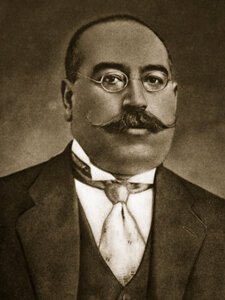 Andrés Molina Enriquez