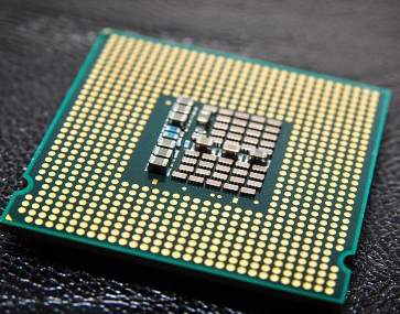 TERCERA GENERACIÓN DEL COMPUTADOR