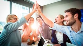 Timeline: Linea de tiempo | Recursos humanos y liderazgo