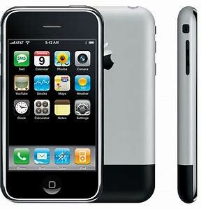 Apple launches the first iphone