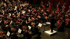 Timeline: La relaciones económica y cultural; contexto histórico y aportaciones en el campo emergente.