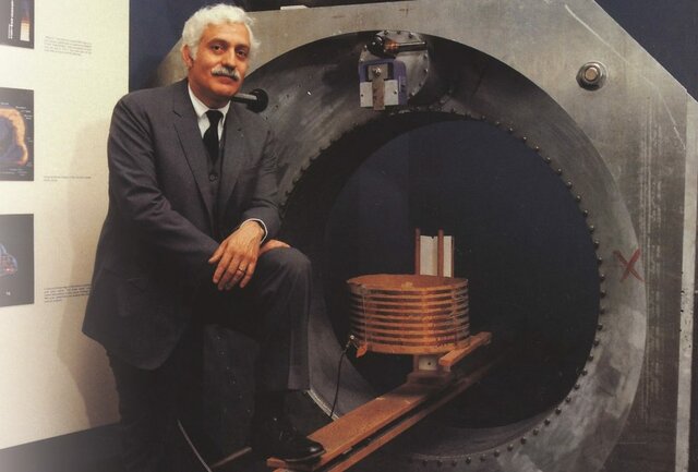 RAYMOND DAMADIAN, INVESTIGADOR PAUL LAUTERBUR, PETER MANSFIEL 1981. Resonancia Magnética Funcional RMN funcional (RMNf) – cerebro
