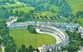 Circus y Royal Crescent