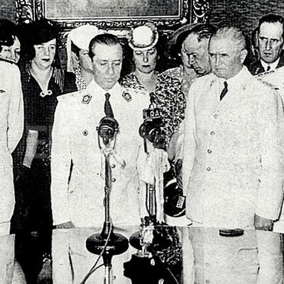 Timeline: GOBIERNOS DE 1943 A 1945