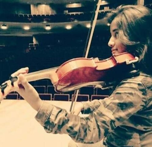 Comienzo a estudiar violín