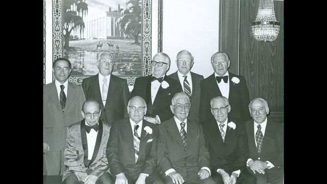 SE FORMA LA AMERICAN ASSOCIATION OF ENDODONTISTS