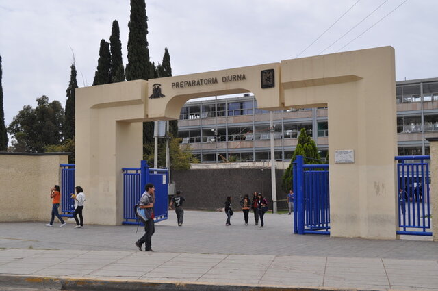 Termino la preparatoria