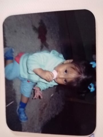 Mi mama siempre me peinaba con dos moñitas