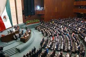 Reunión de la Comisión de Puntos Constitucionales del Senado de la República.