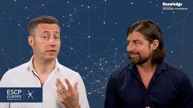 KAPLAN Y HAENLEIN