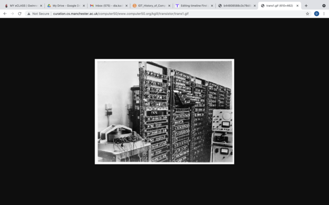 The first transistor computer