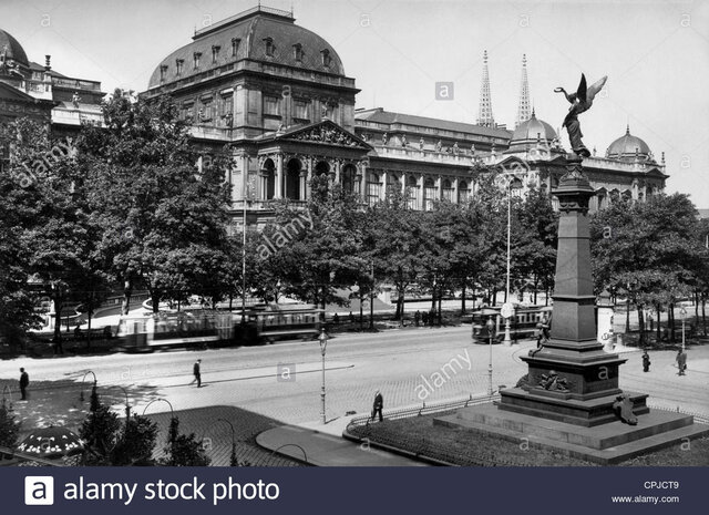 Primera catedra independiente en la medicina legal