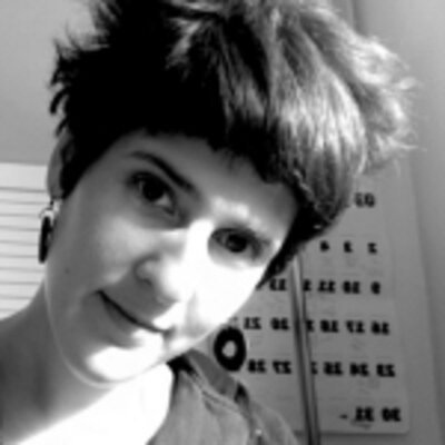 Timeline: Biografía De Sheila Pontis